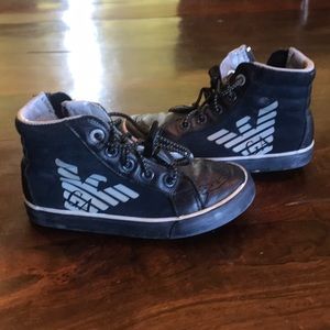 Armani boys tennis shoe size 10